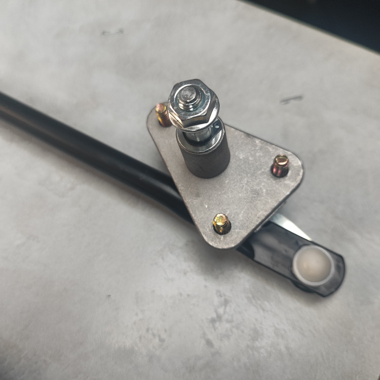 اهرم دوم قیچی برف پاک کن ام وی ام ۱۱۰