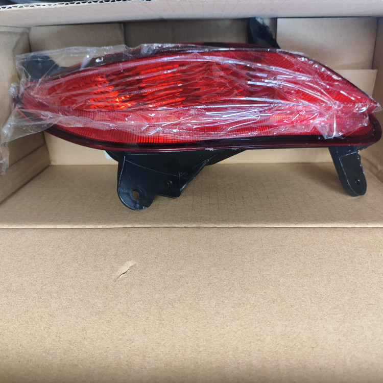 مه شکن شرکتی عقب سمت راست شاگرد ام وی ام ۳۱۵ نیو اس دی صندوقدار /MVM315 NEW SD کد فنی : A13-4416040FL